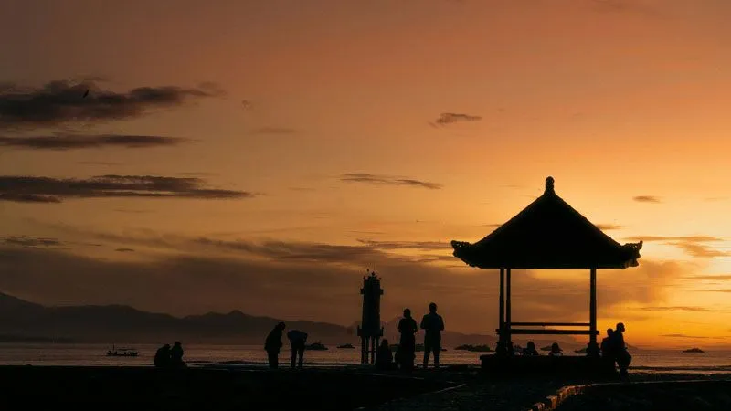 Matahari Terbenam di Sanur